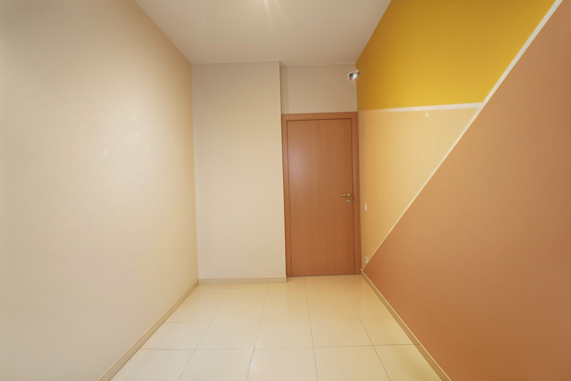 nouroom-247