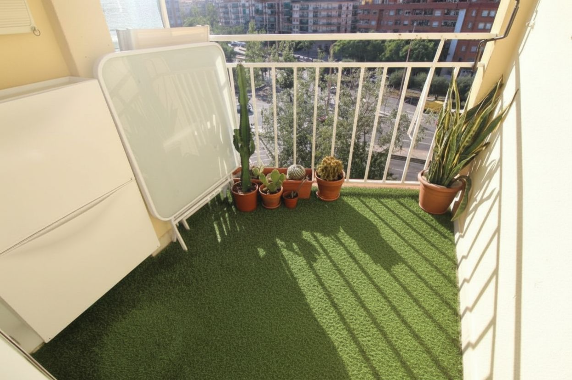 nouroom-320EMBELLECIDA