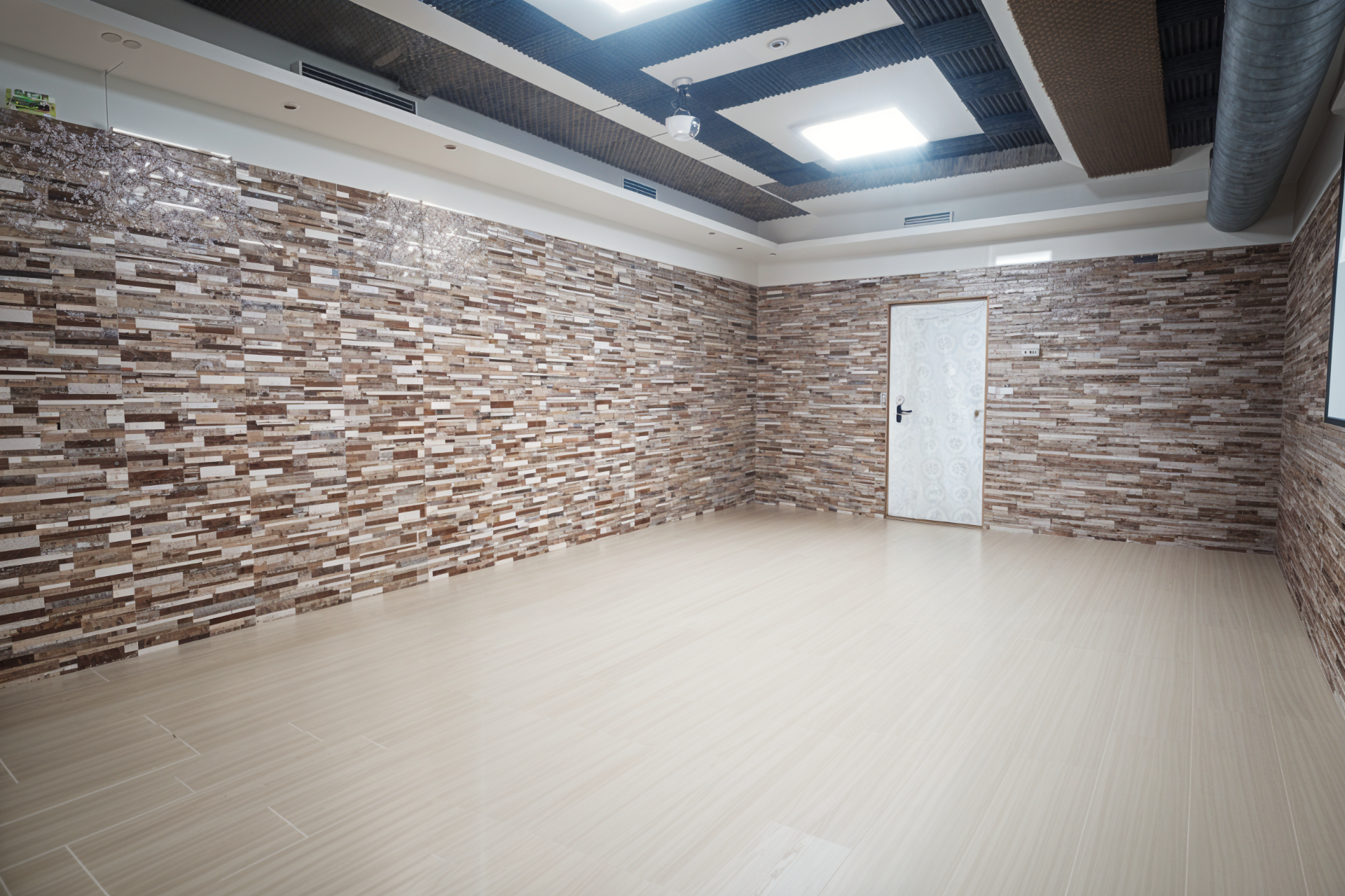 nouroom-397