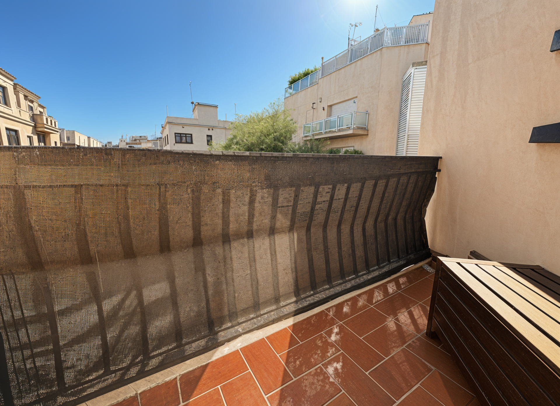 nouroom-475