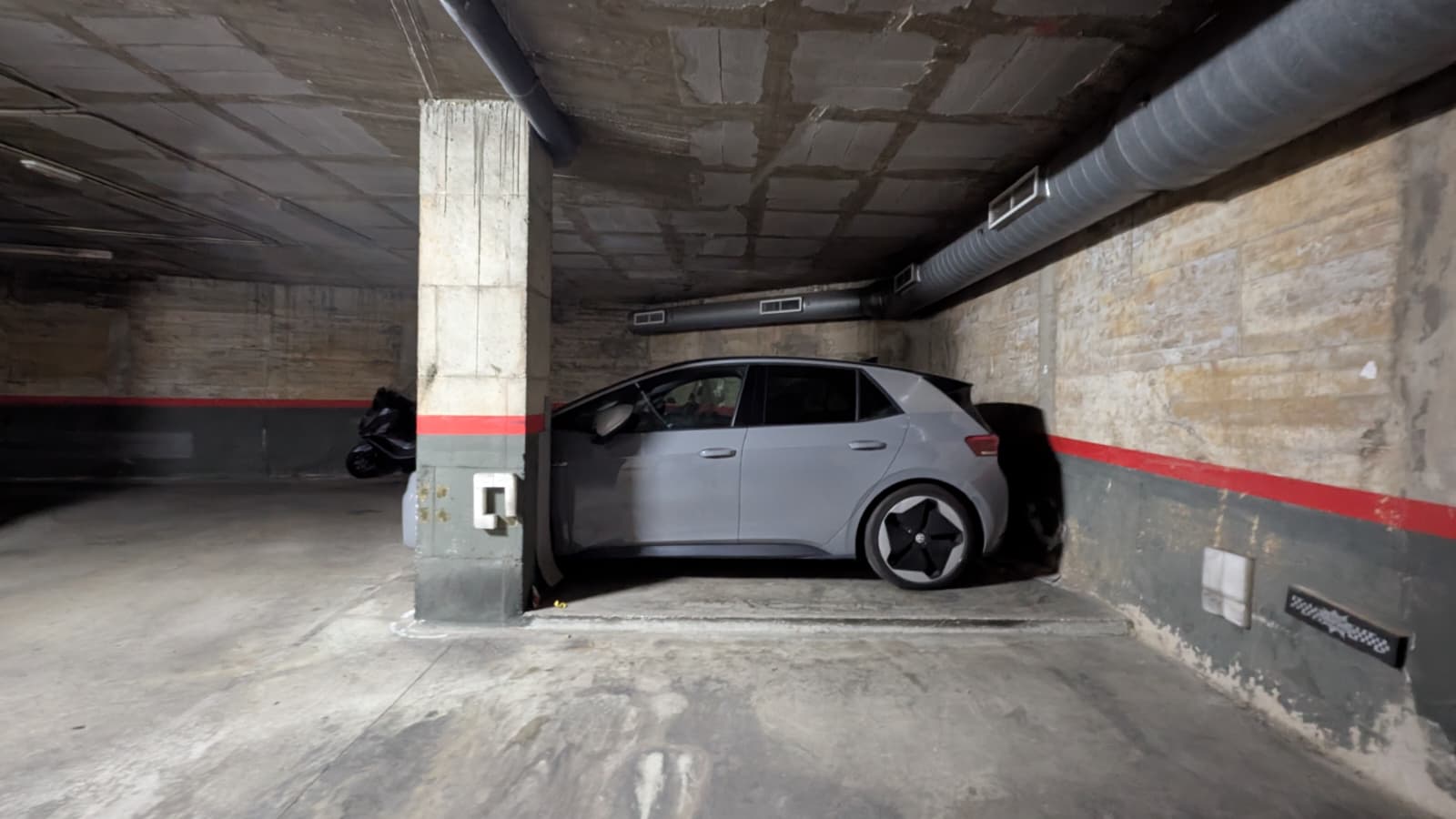 WhatsApp Image 2025-11-06 at 16.10.32 (1)