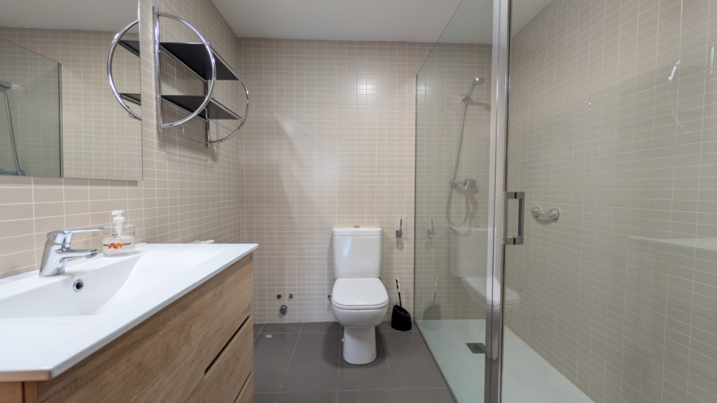 PXL_20260416_152746774-inmoedit