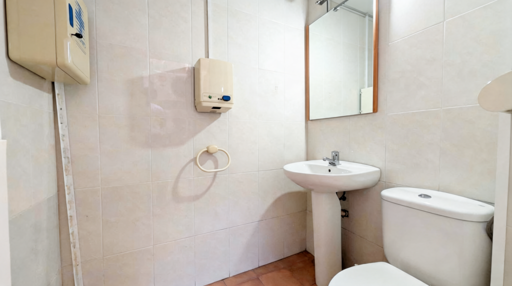 inmoedit-WhatsApp Image 2026-04-24 at 11.04.04